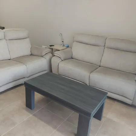 Planta Baja En En Complejo Residencial Almijara Homes A 300 Metros De La Playa Apartament *