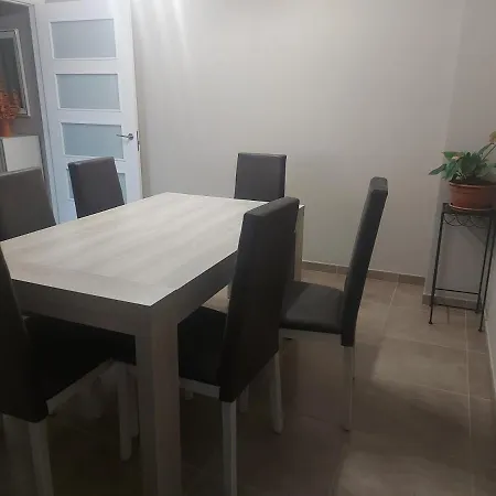 Planta Baja En En Complejo Residencial Almijara Homes A 300 Metros De La Playa *